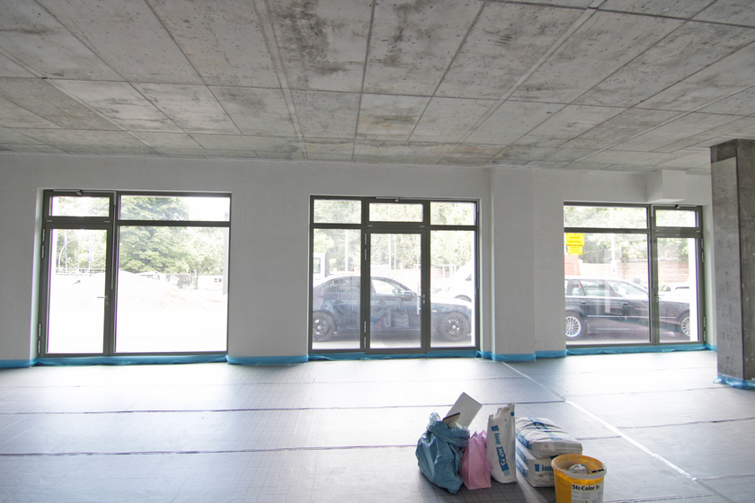 Sehr großer Verkaufsraum