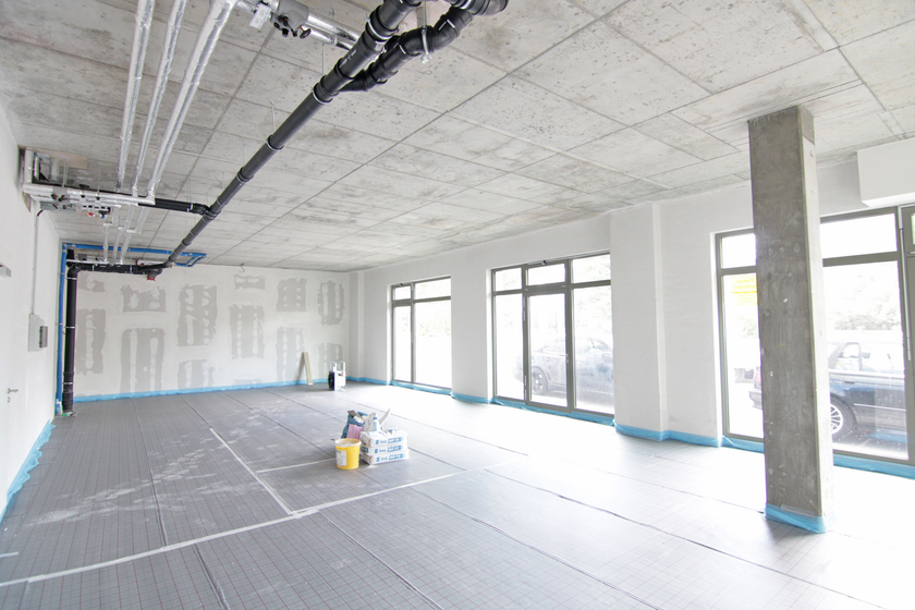 Sehr großer Verkaufsraum