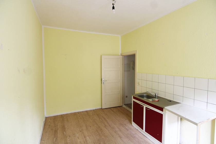 Altbauwohnung mit Duschbad im hellen 2.OG - Sophienstraße! - Foto 3