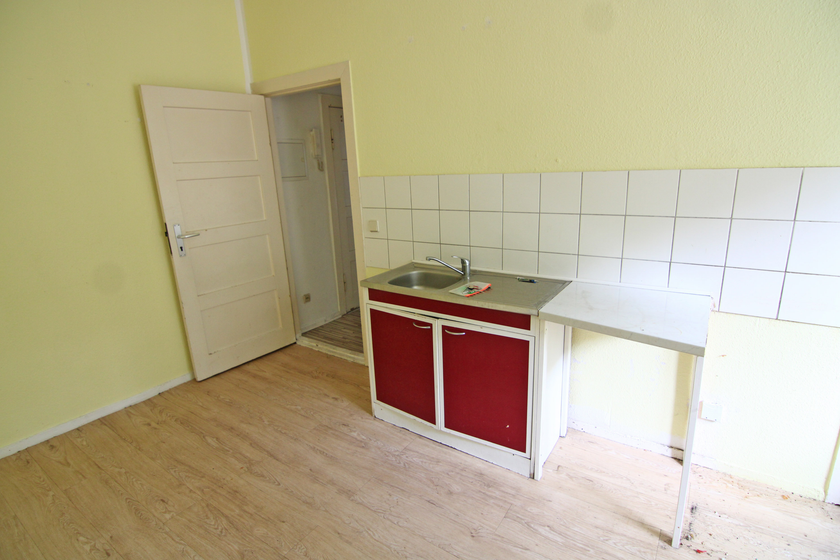 Altbauwohnung mit Duschbad im hellen 2.OG - Sophienstraße! - Foto 4