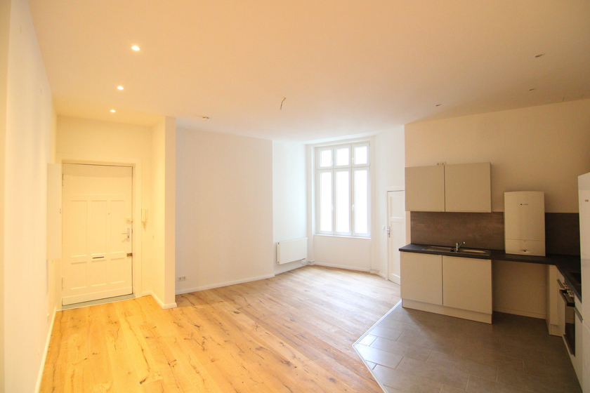 Tolle Komfortwohnung direkt am Gleisdreieckpark, mit TG-Stellplatz und großem Balkon! - Photo 1