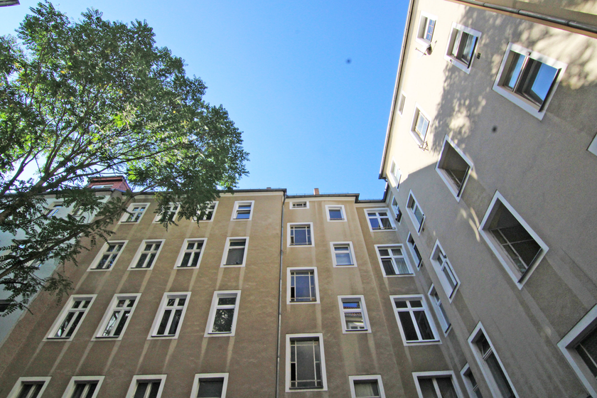 Tolle Altbauwohnung mit Dielenböden - ruhige Lage am Wehneltsteig, mit Renovierungsbedarf - Foto 4