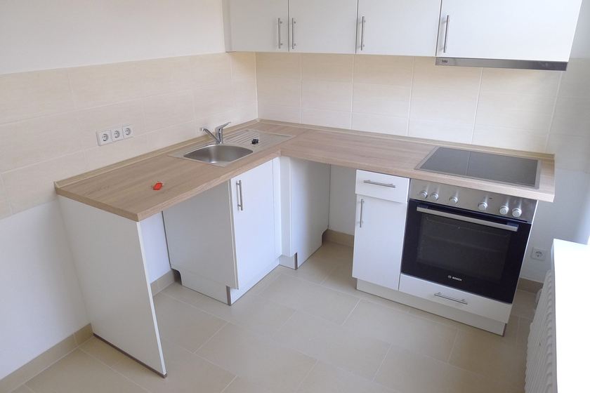 Tolle Altbauwohnung mit Dielenböden - ruhige Lage am Wehneltsteig, mit Renovierungsbedarf - Foto 1