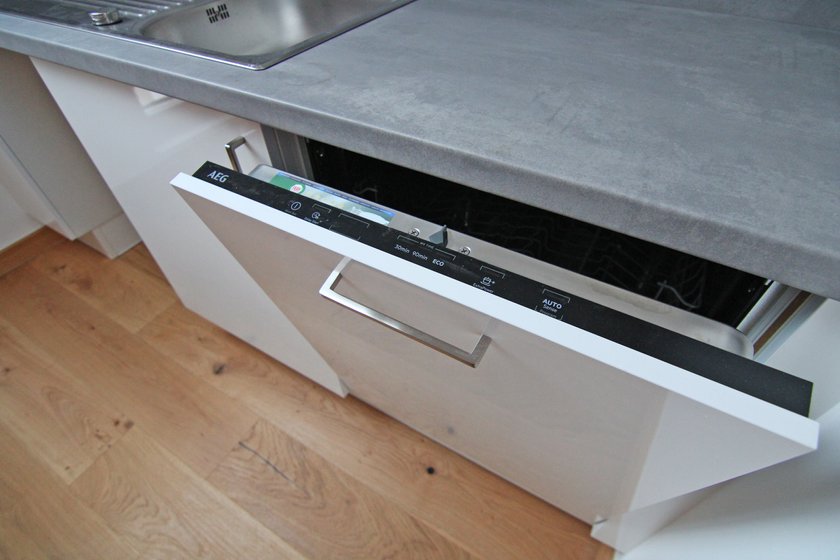 Küche mit toller EBK