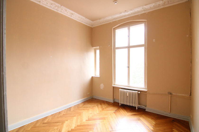 Zauberhafter Altbauklassiker mit Parkett, Balkon und Stuck, dicht Kleistpark! - Foto 1
