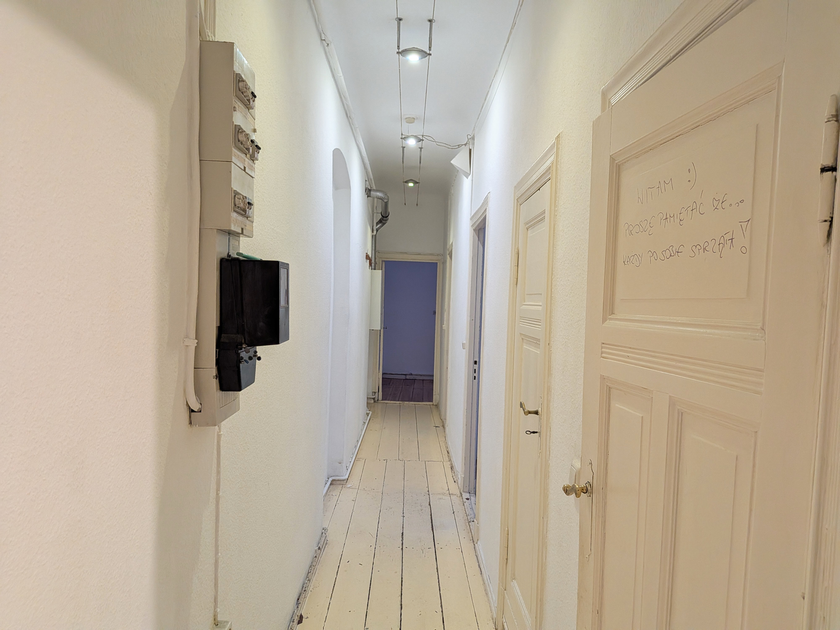 Helle Altbauwohnung im sonnigen 4.OG in der Rostocker Straße / Berlin-Moabit! - Photo 5