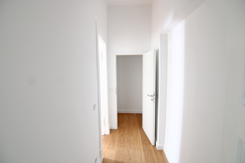 Atmosphärischer Altbauklassiker mit Dielen und EBK - tolle Lage Radickestraße! - Photo 3