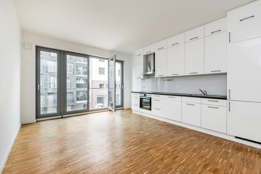 Küche mit EBK + Essplatz