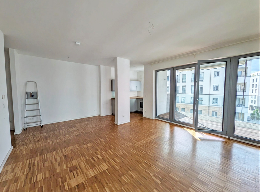 Atmosphärischer Altbauklassiker mit Dielen und EBK - tolle Lage Radickestraße! - Foto 1