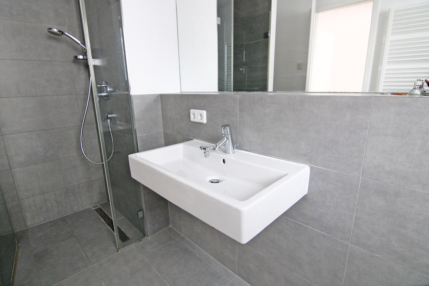 Masterbad mit Wanne+Dusche