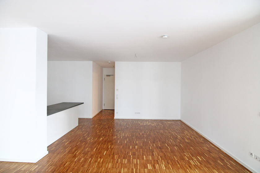 Wohnzimmer/offene Küche