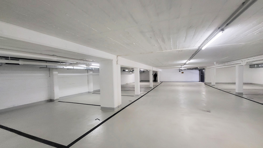 Neu sanierte Tiefgarage