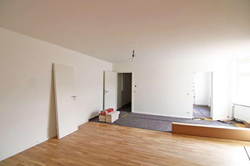 Tolle Altbauwohnung mit Dielenböden - ruhige Lage am Wehneltsteig, mit Renovierungsbedarf - Photo 4