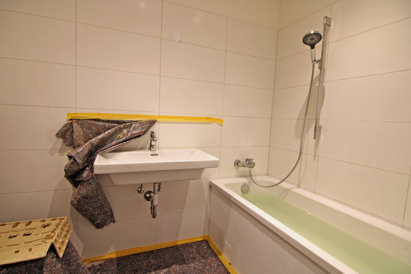 Tolle Altbauwohnung mit Dielenböden - ruhige Lage am Wehneltsteig, mit Renovierungsbedarf - Photo 1