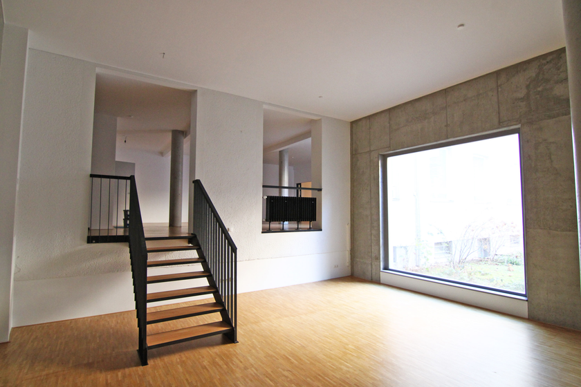 Großer Raum im Industrial Look