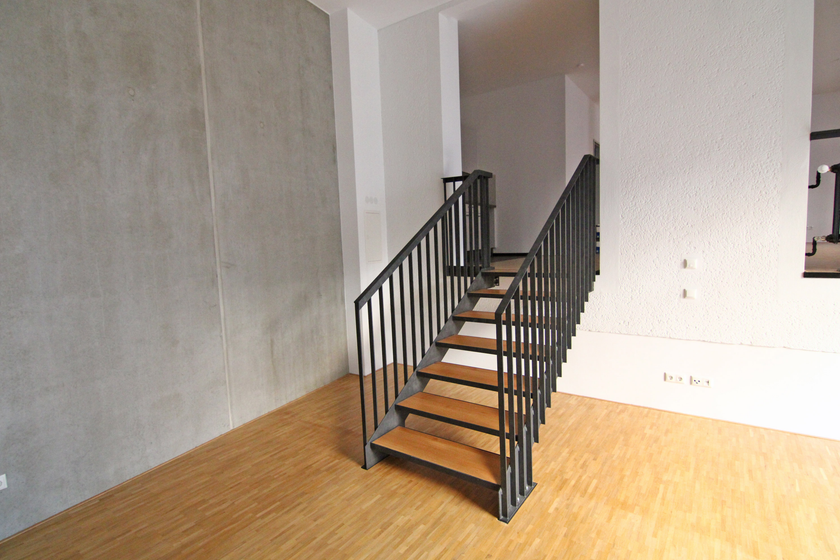 Großer Raum im Industrial Look