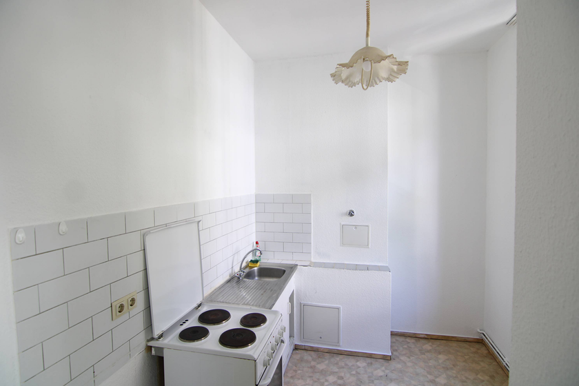 Stuck-Vorderhauswohnung mit tollem Balkon, ruhiges + helles 2.OG! - Foto 1
