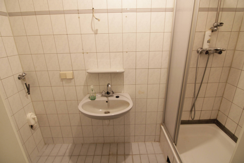Stuck-Vorderhauswohnung mit tollem Balkon, ruhiges + helles 2.OG! - Foto 4