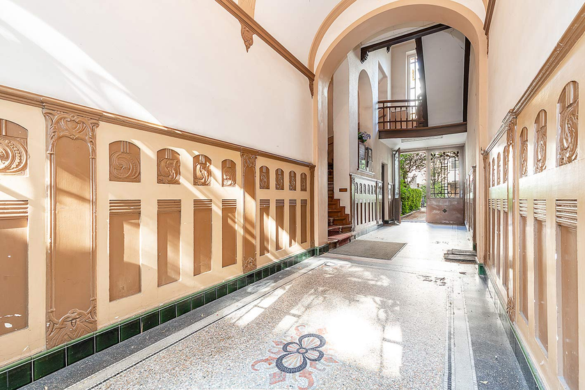 Sehenswertes Hausportal