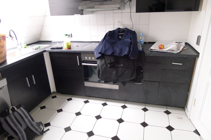 Eleganz und Wohnkomfort: Schöner Wohnen, mit Süd-Terrasse, EBK, Tiefgarage + Wallbox! - Foto 4