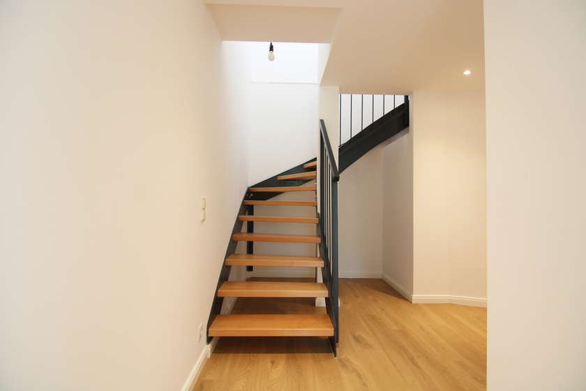 Blick zur Maisonettetreppe