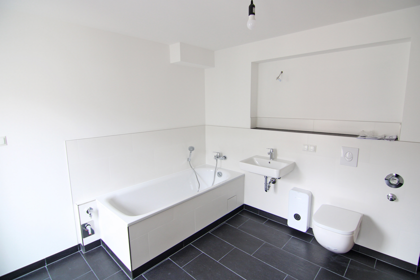 Hauptbadezimmer (1 von 2)