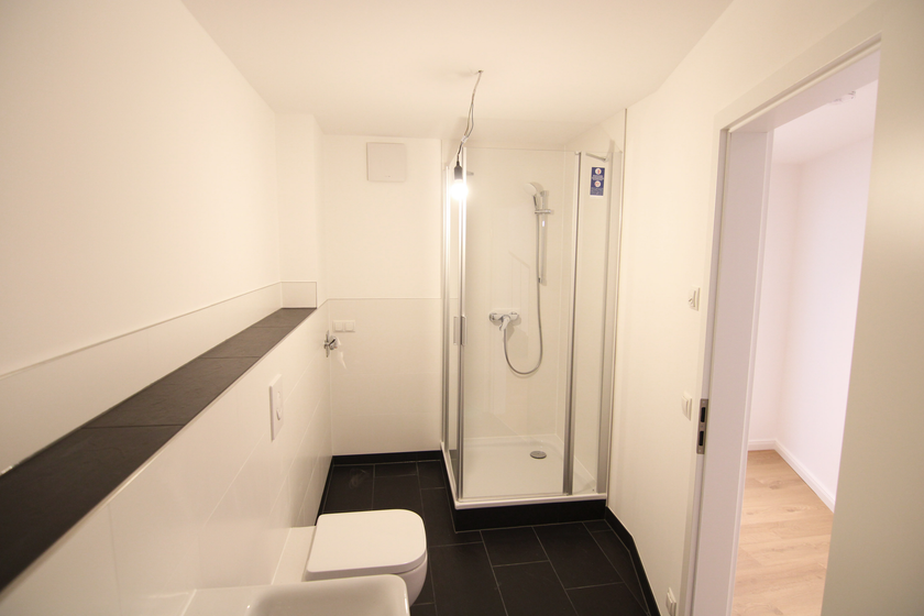 Duschbad (Bad 2 von 2)