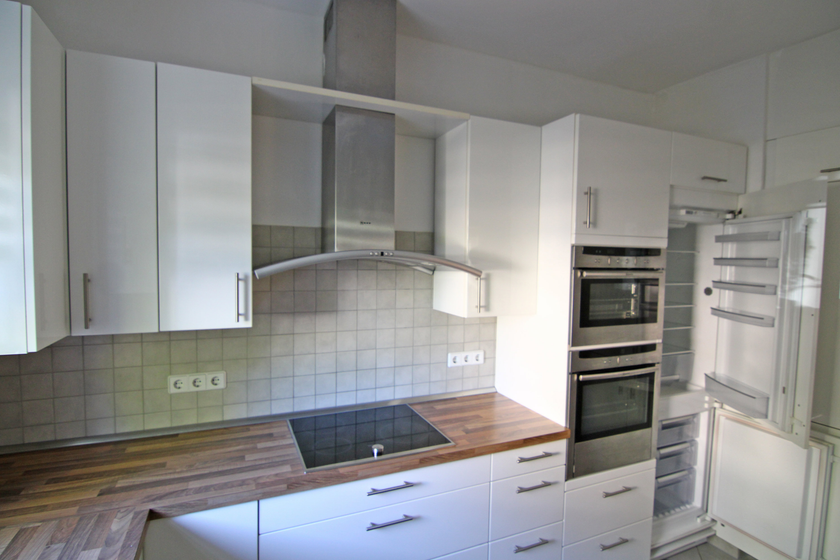 Klassische Altbauwohnung mit 2 Balkonen in der Rodenbergstraße/Renovierungsbedarf - Photo 3