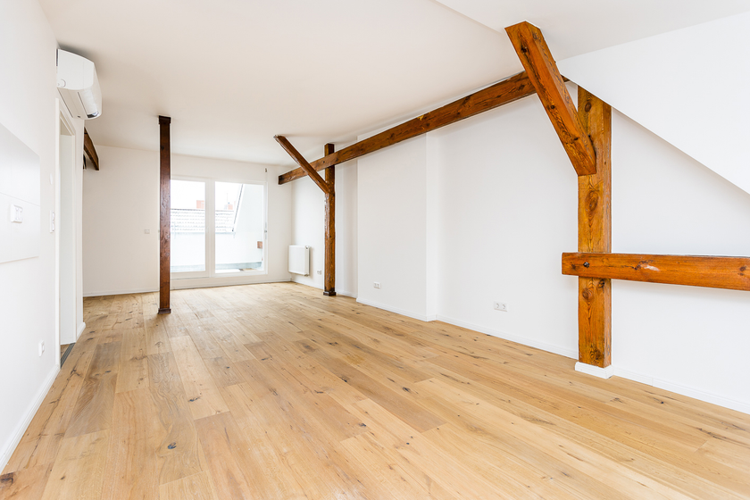 Geräumiges Wohn-/Esszimmer