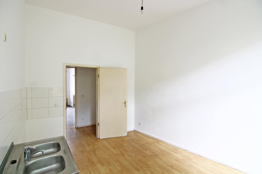Klassische Altbauwohnung mit schönem Grundriss im hellen 2.OG - Emser Straße! - Photo 2