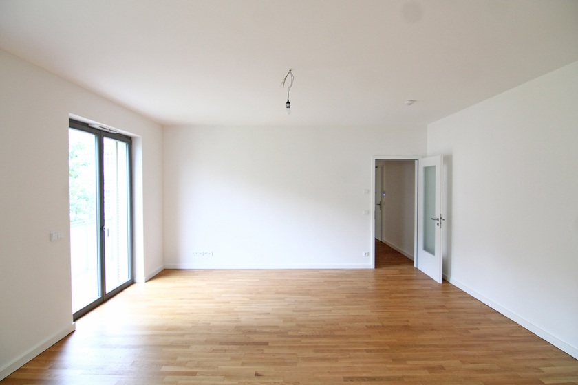 Atmosphärischer Altbauklassiker mit Dielen und EBK - tolle Lage Radickestraße! - Foto 3