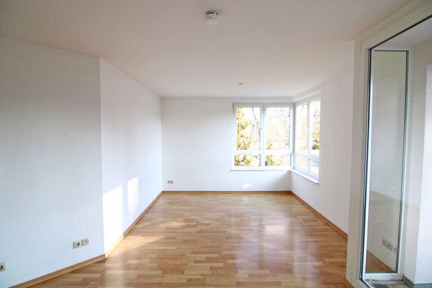 Tolles Wohnzimmer mit Balkon