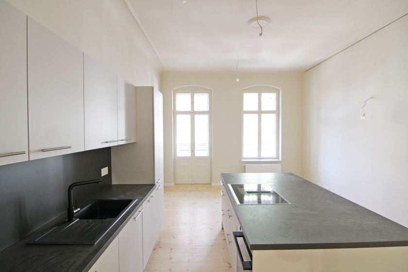 Zauberhafter Altbauklassiker mit Parkett, Balkon und Stuck, dicht Kleistpark! - Foto 5