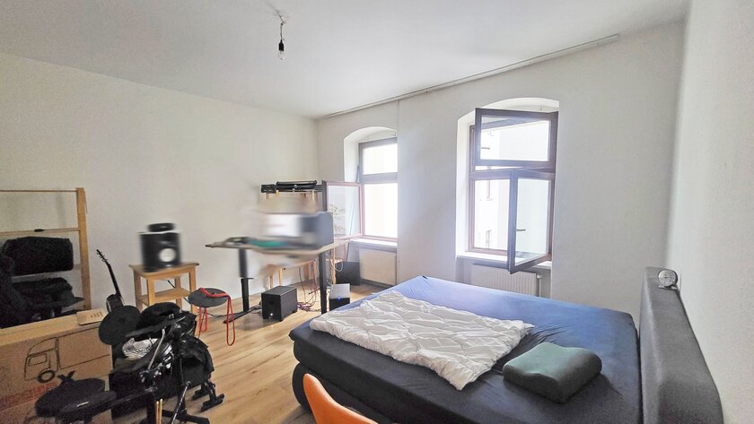 Tolle Altbauwohnung im Zweitbezug nach Komplettmodernisierung, helles 4.OG, Toplage Stephanstraße! - Foto 1