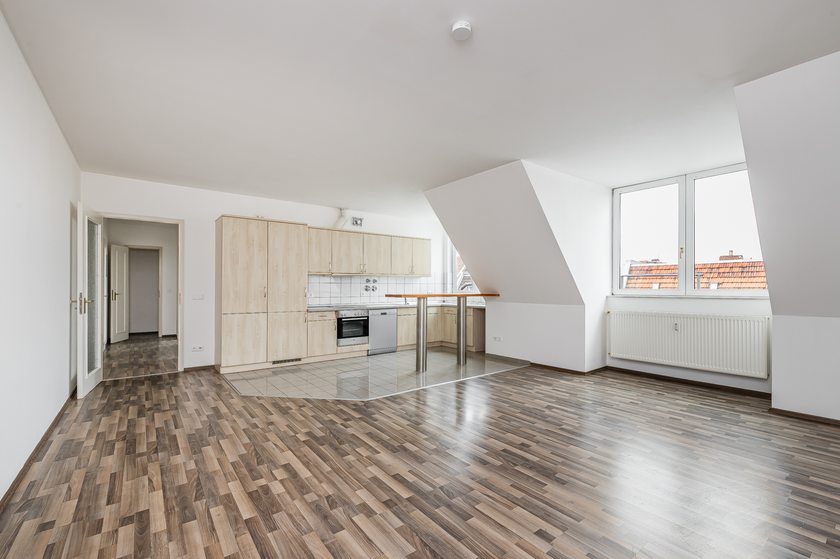 Gr. Wohnzimmer/offene Küche