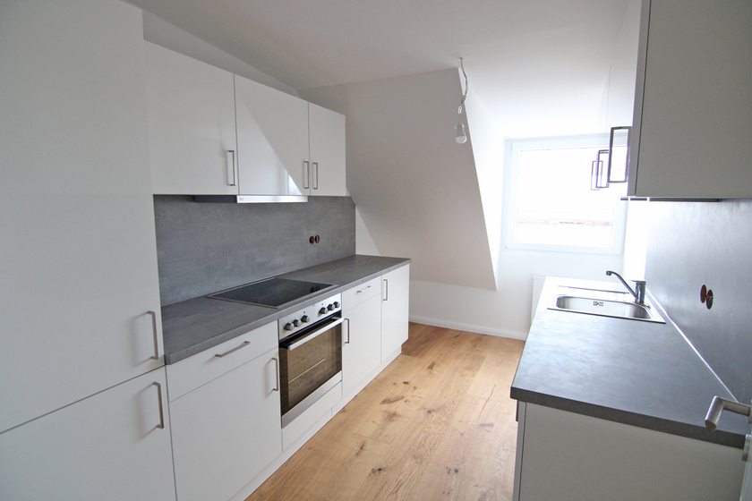 Küche mit sehenswerter EBK