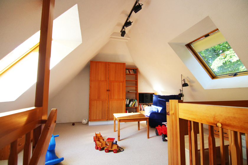 Schlafzimmer im DG (4. Zimmer) Schlafzimmer im DG (4. Zimmer)