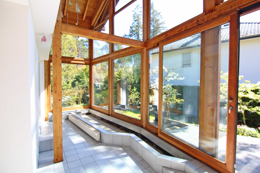 Geräumiger Wintergarten Geräumiger Wintergarten