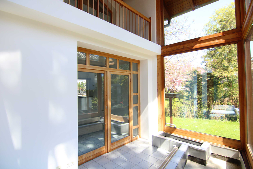 Geräumiger Wintergarten Geräumiger Wintergarten