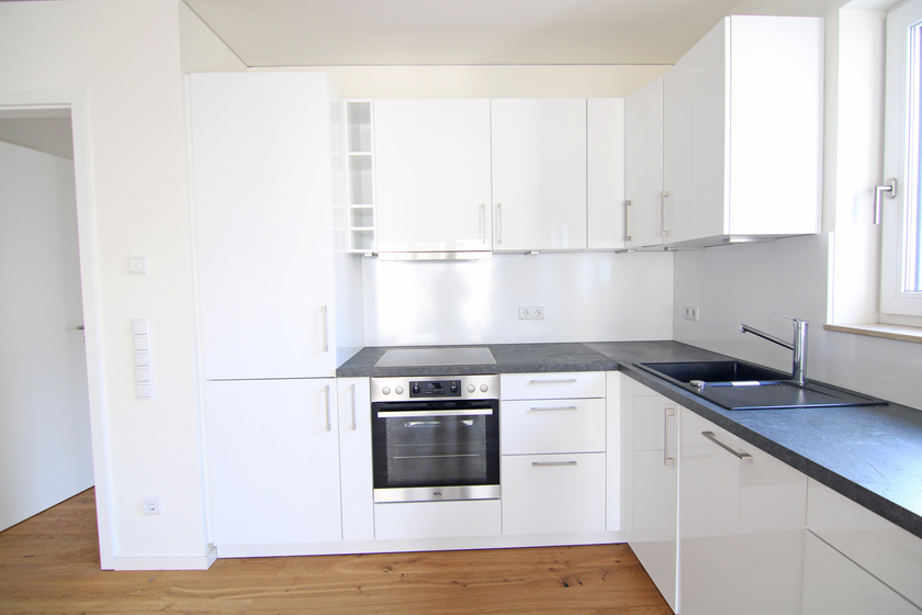 Tolle EBK (Abb. ähnlich)