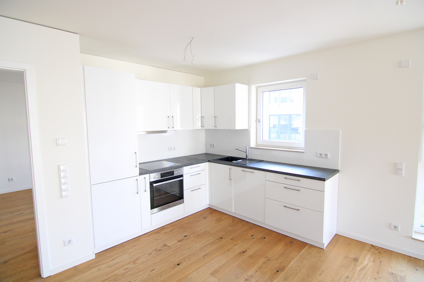 Tolle EBK (Abb. ähnlich)