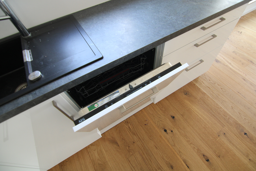 Tolle EBK (Abb. ähnlich)