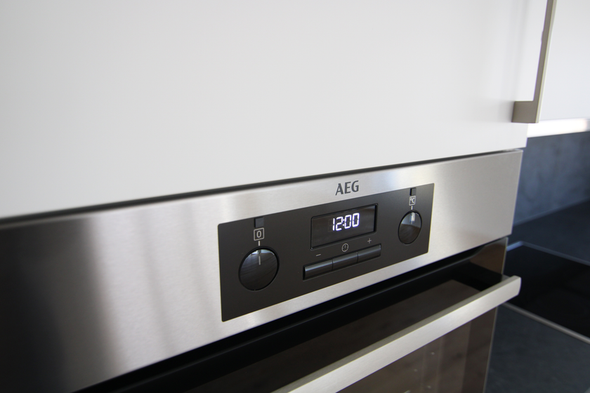 Hochwertige Einbauküche