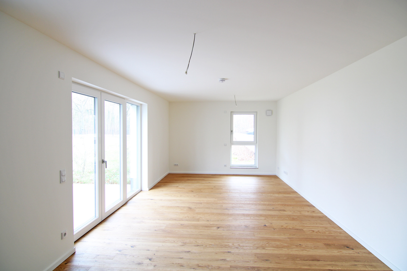 Geräumiges Wohnzimmer