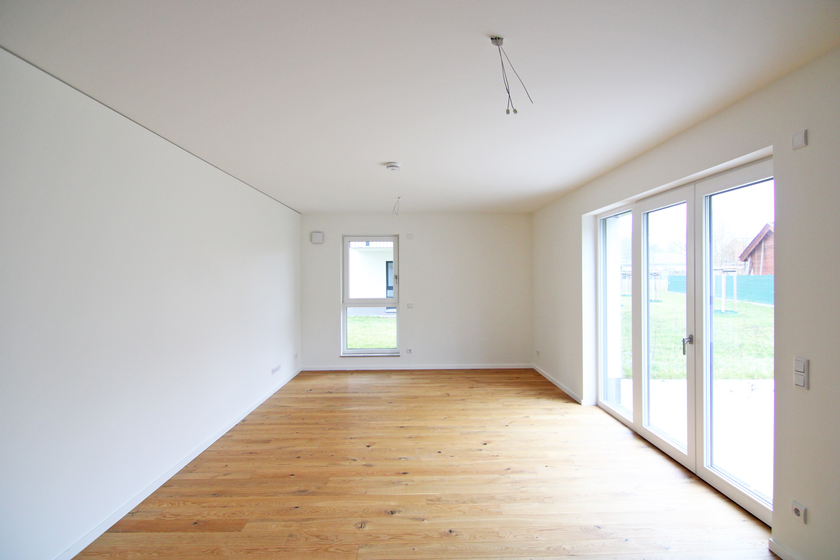 Geräumiges Wohnzimmer