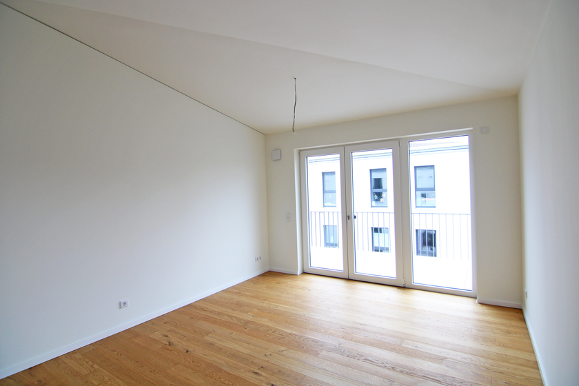 Atmosphärischer Altbauklassiker mit Dielen und EBK - tolle Lage Radickestraße! - Photo 4