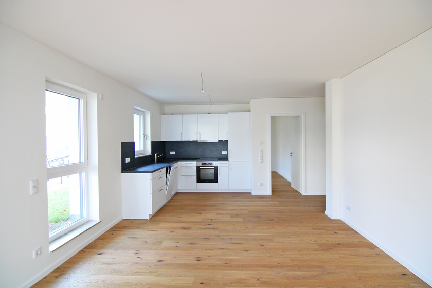 Atmosphärischer Altbauklassiker mit Dielen und EBK - tolle Lage Radickestraße! - Foto 5