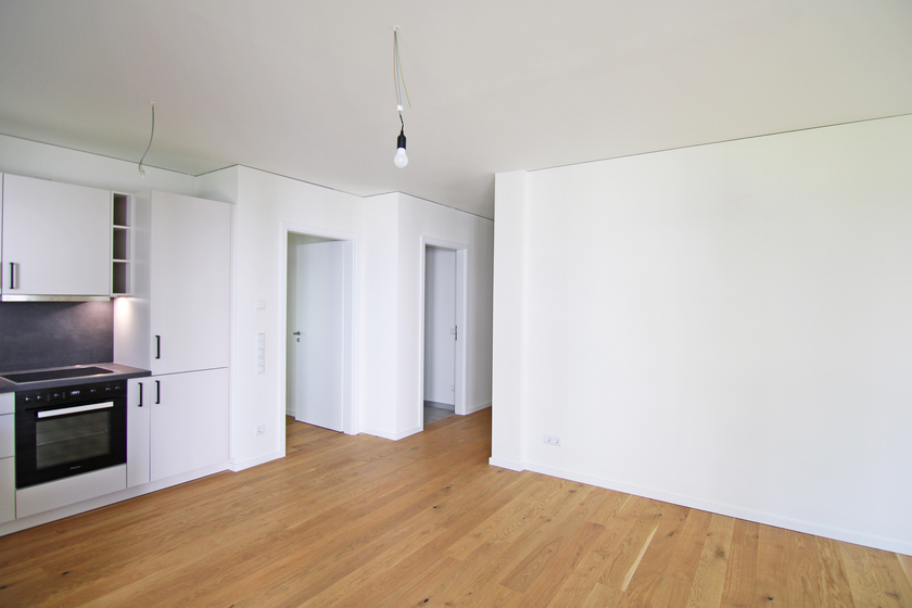 Geräumiges Wohnzimmer