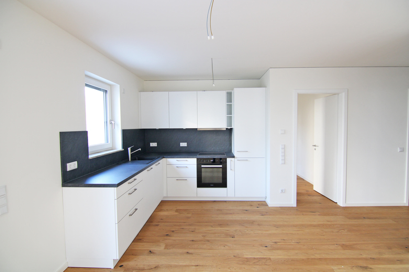 Tolle EBK (Abb. ähnlich)