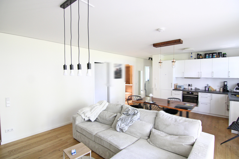 Atmosphärischer Altbauklassiker mit Dielen und EBK - tolle Lage Radickestraße! - Foto 3